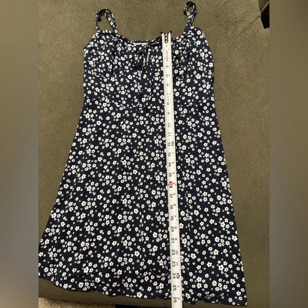 Hollister Floral Mini Dress with Tie Front Detail - Picture 5 of 5